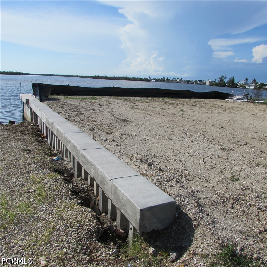 4748 Pine Island Road Matlacha, FL 33993 - Photo 4 of 7