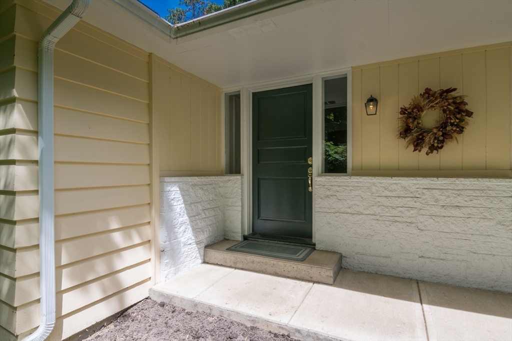 9 Long Hill Road Leverett, MA 01054 - Photo 4 of 37