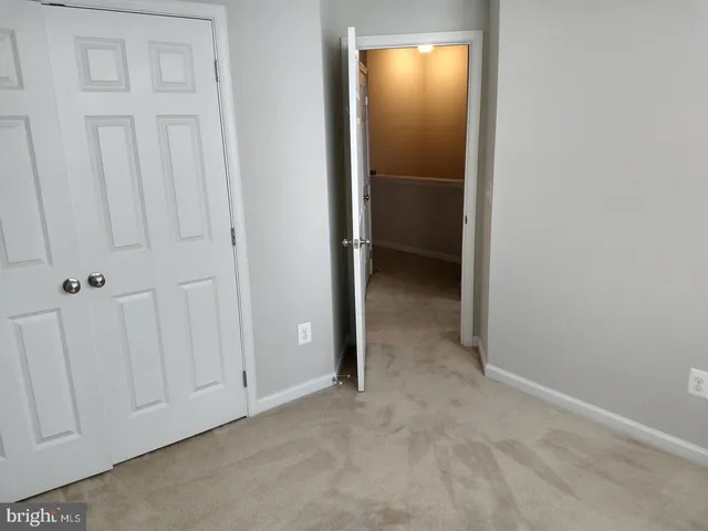 $3,500 | 21129 Ashburn Heights Drive, Ashburn, VA 20148