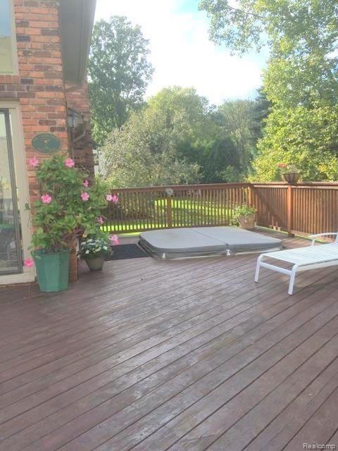 1044 Hidden Lane Rochester Hills, MI 48309 - Photo 10 of 46