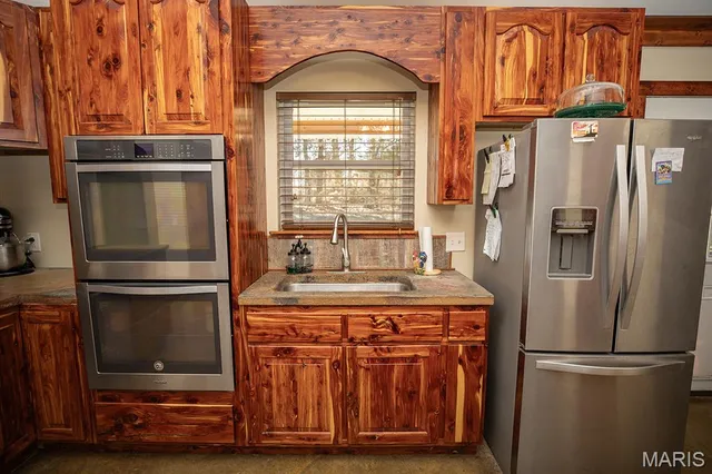 $564,900 | 4710 Pike 451, Curryville, MO 63339