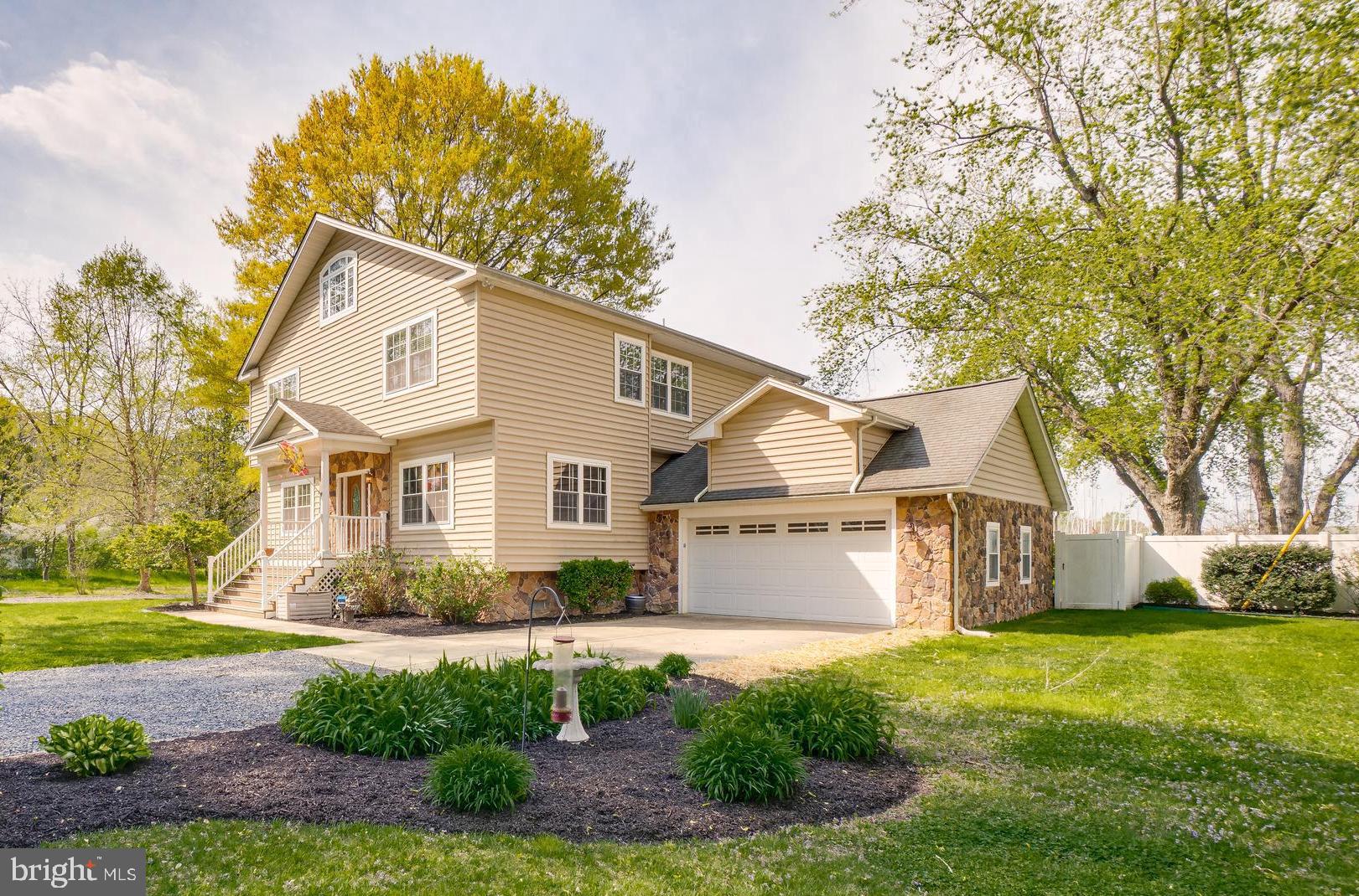 3611 Red Rose Farm Road Baltimore, MD 21220 - Photo 2 of 37 Beautiful setting and ultimate convenience
