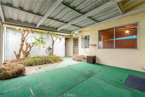 $450,000 | 150 East Fiesta Green, Port Hueneme, CA 93041