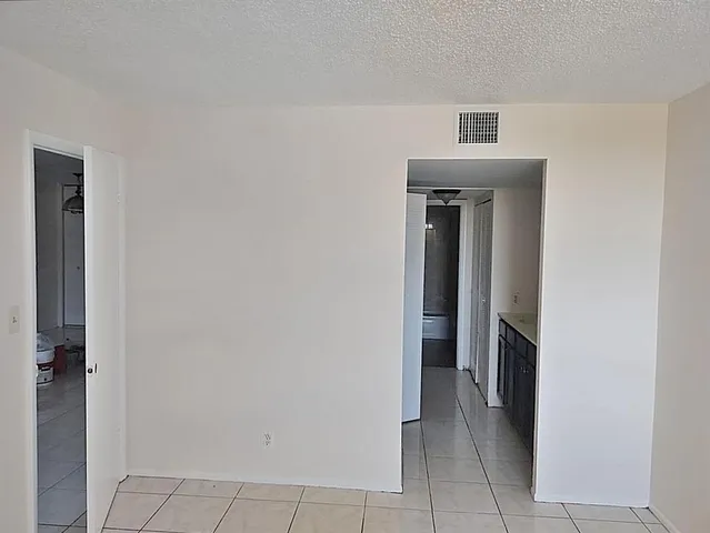 $1,475 | 2017 Northwest 46th Avenue, Unit 409A, Lauderhill, FL 33313