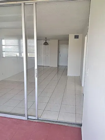 $1,475 | 2017 Northwest 46th Avenue, Unit 409A, Lauderhill, FL 33313