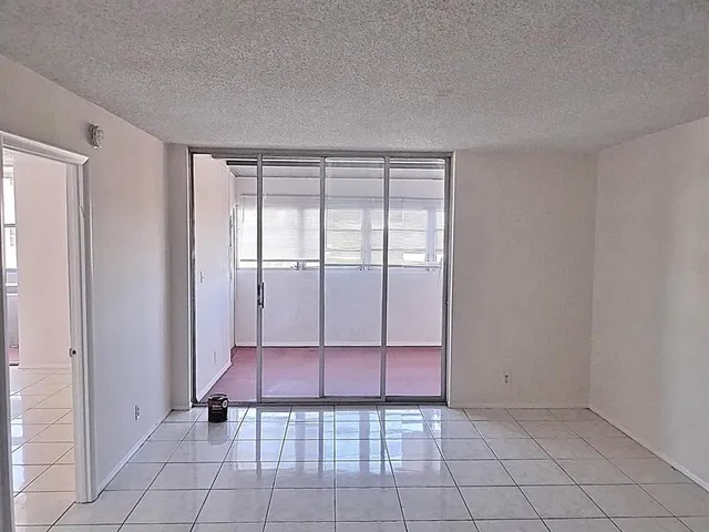 $1,475 | 2017 Northwest 46th Avenue, Unit 409A, Lauderhill, FL 33313