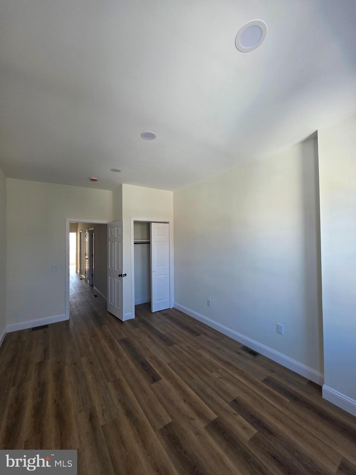 35 Colonial Avenue Trenton, NJ 08618 - Photo 13 of 19