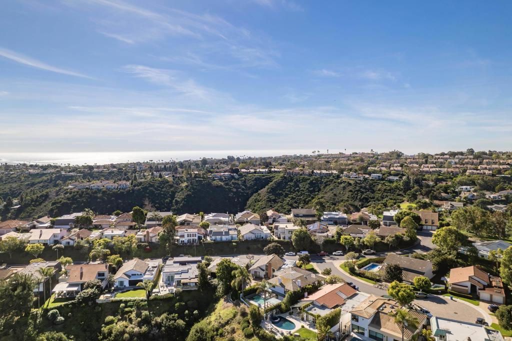 2807 Caminito Turnberry La Jolla, CA 92037 - Photo 44 of 50