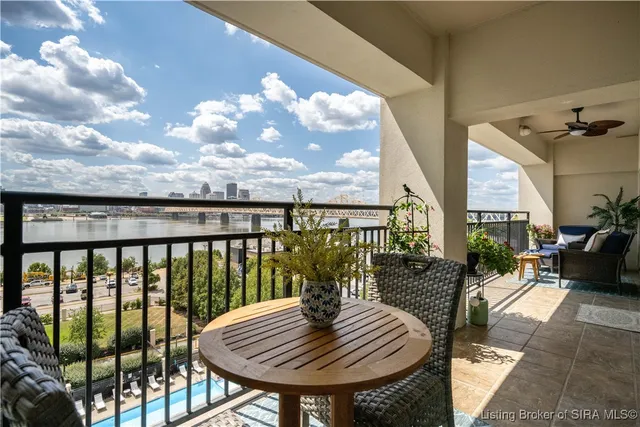 $875,000 | 1 Riverpointe Plaza, Unit 703 & 704, Jeffersonville, IN 47130