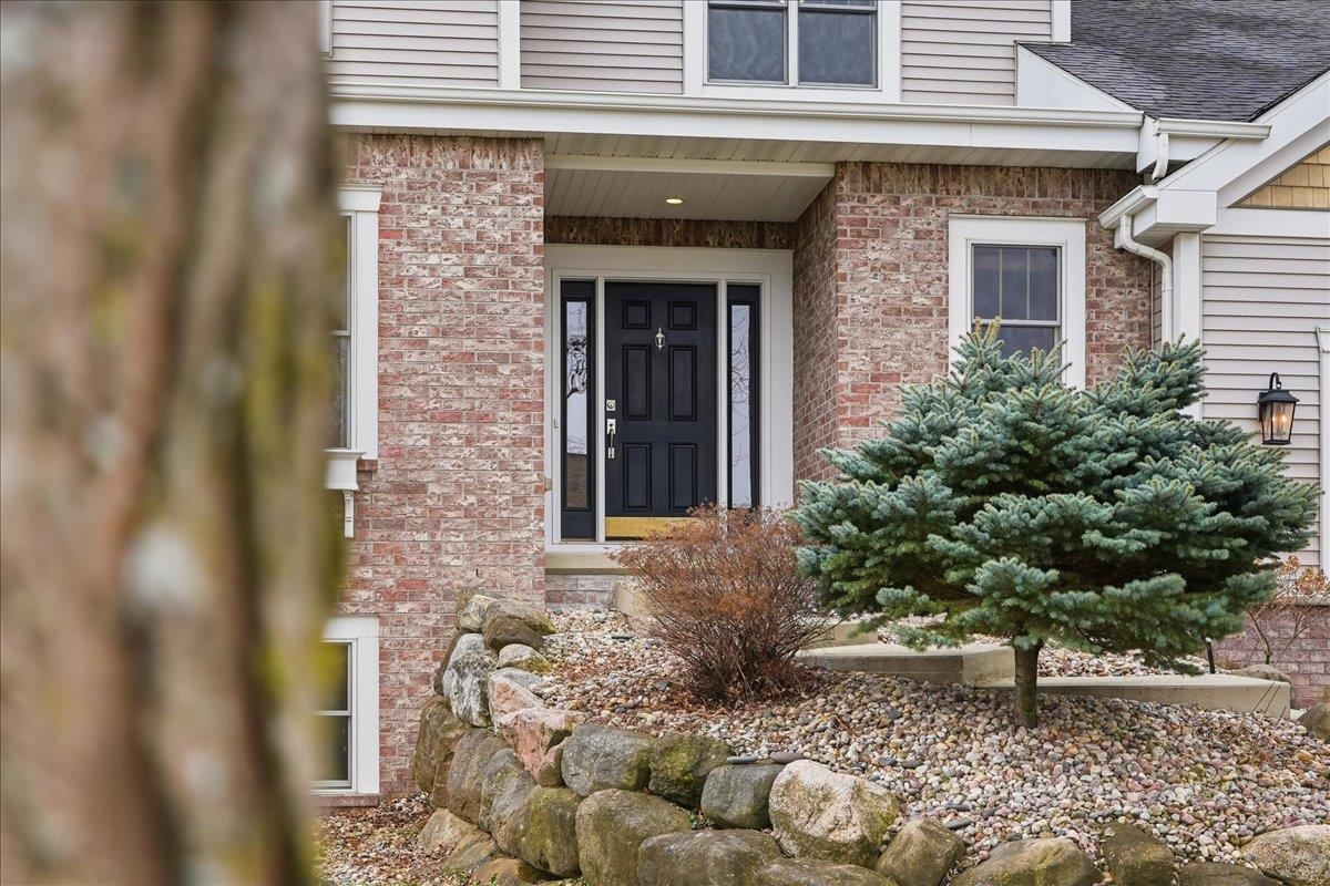 726 Cone Flower Street Middleton, WI 53562 - Photo 2 of 50