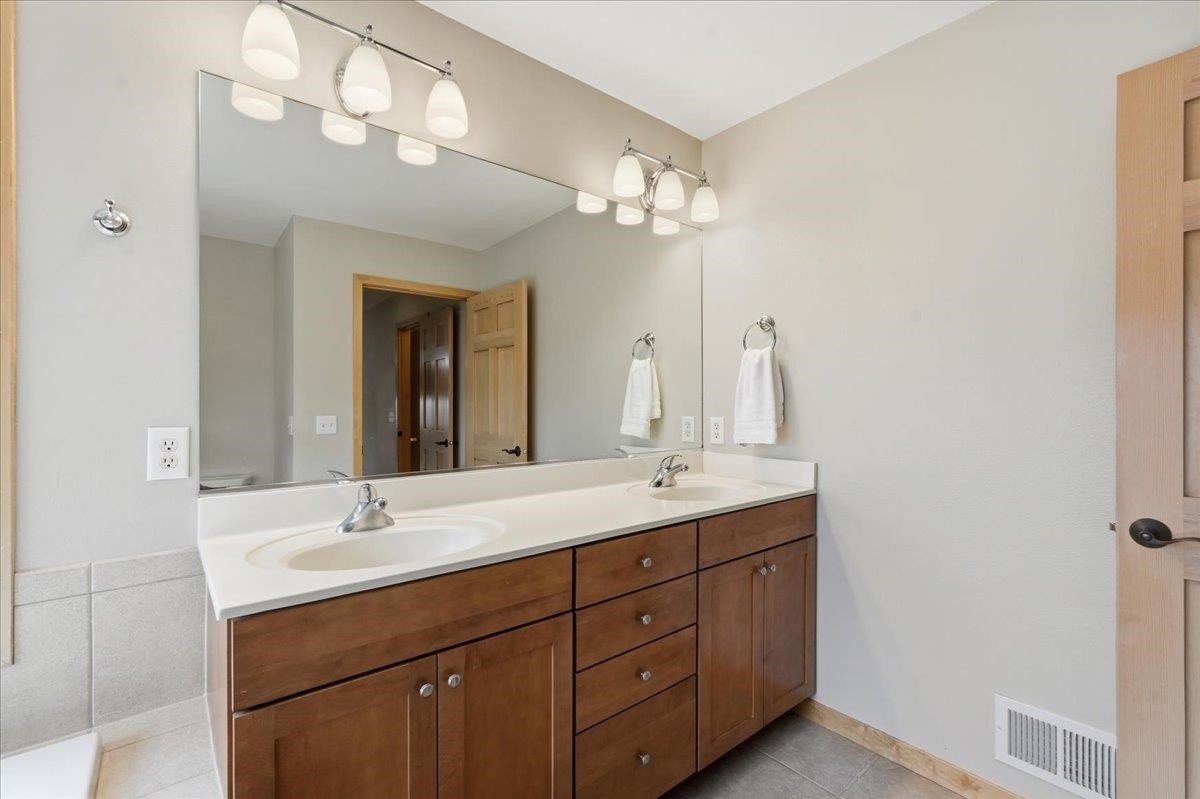 726 Cone Flower Street Middleton, WI 53562 - Photo 30 of 50