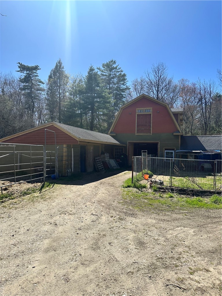 21 Luther Road Foster, RI 02825 - Photo 3 of 4