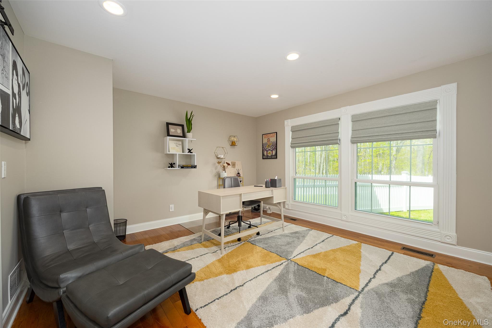 10 Quail Ridge Road Hyde Park, NY 12538 - Photo 22 of 40 a living room with furniture and a window