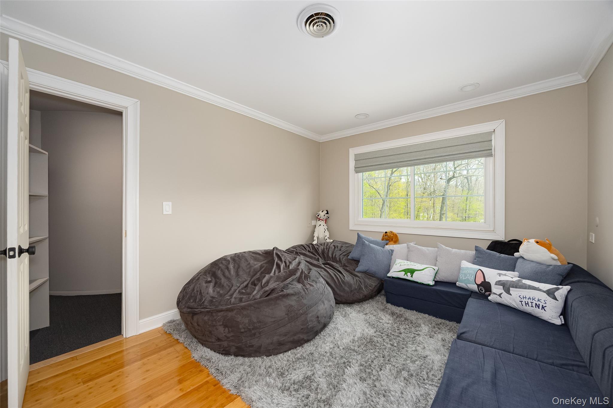 10 Quail Ridge Road Hyde Park, NY 12538 - Photo 33 of 40 a living room with furniture and a window