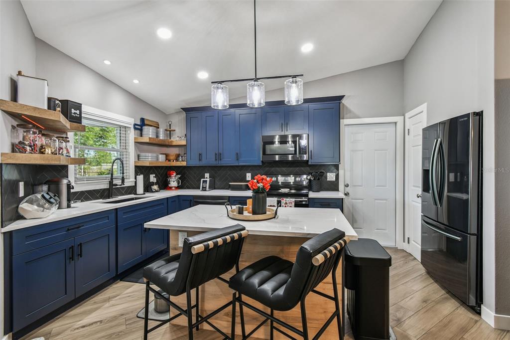 1729 Lakecrest Avenue Brandon, FL 33510 - Photo 12 of 51