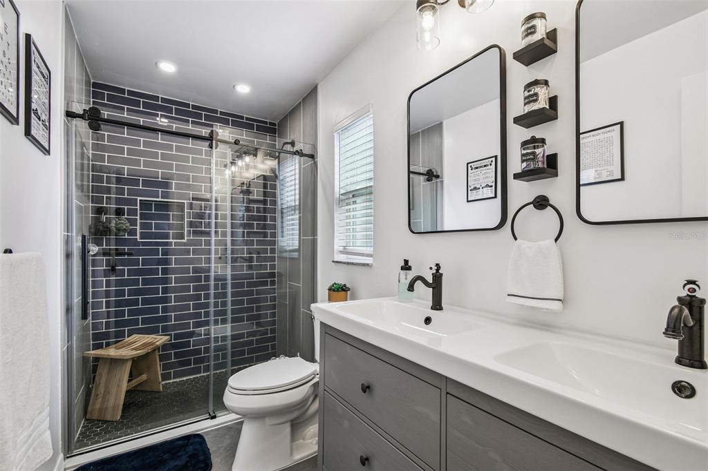 1729 Lakecrest Avenue Brandon, FL 33510 - Photo 24 of 51