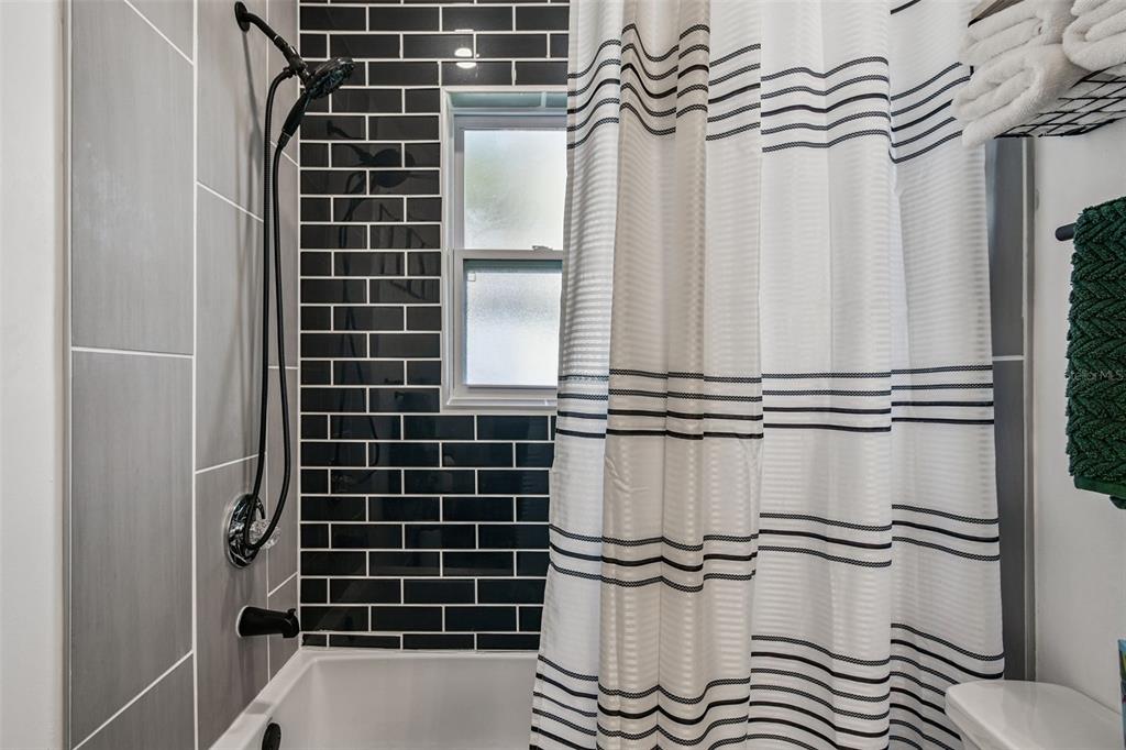 1729 Lakecrest Avenue Brandon, FL 33510 - Photo 32 of 51