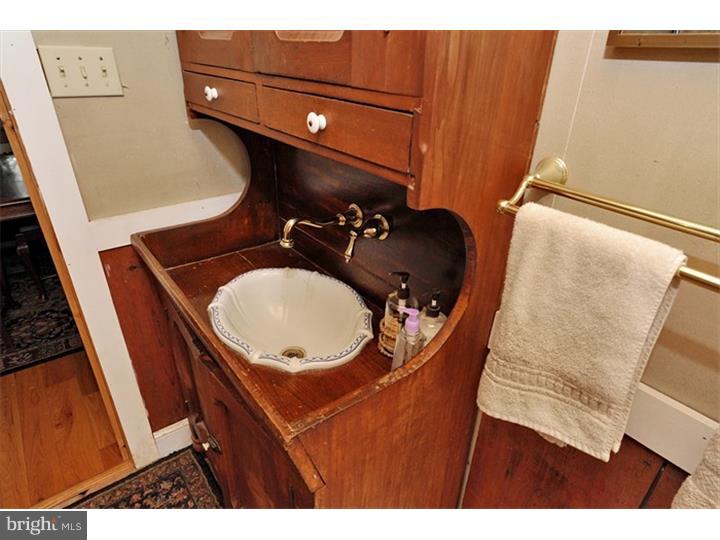 120 Long Lane Road Boyertown, PA 19512 - Photo 15 of 22 Bathroom