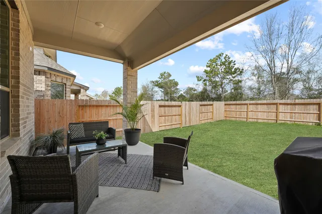 $2,950 | 23685 Silver Palm Trail, New Caney, TX 77357