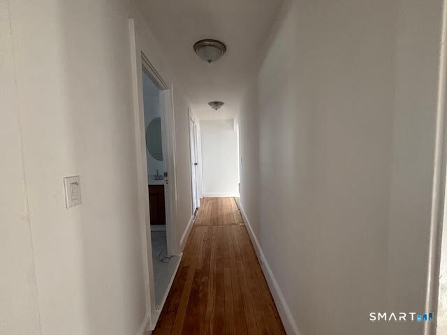 292 Ridgefield Avenue, Unit 3 Bridgeport, CT 06610 - Photo 3 of 10