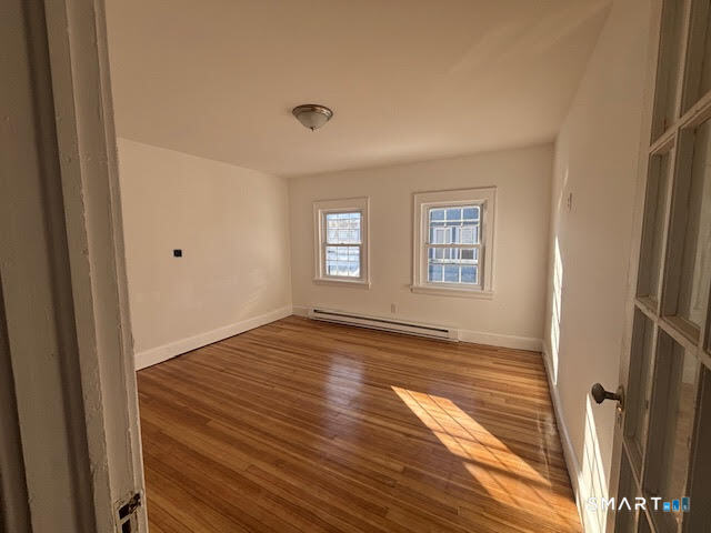 292 Ridgefield Avenue, Unit 3 Bridgeport, CT 06610 - Photo 5 of 10