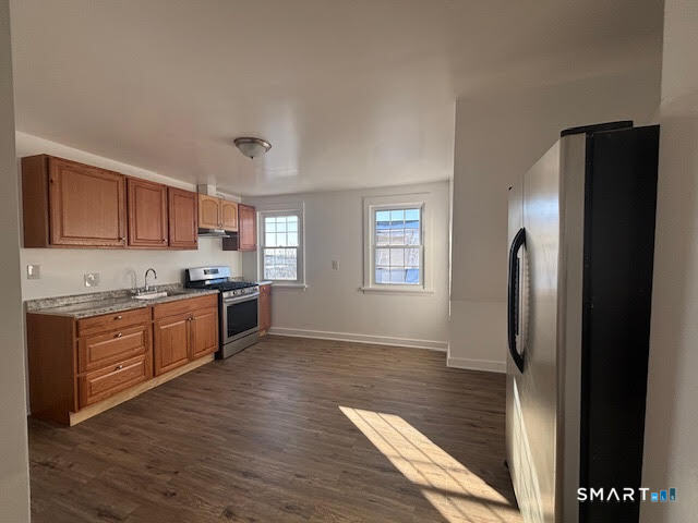 292 Ridgefield Avenue, Unit 3 Bridgeport, CT 06610 - Photo 6 of 10