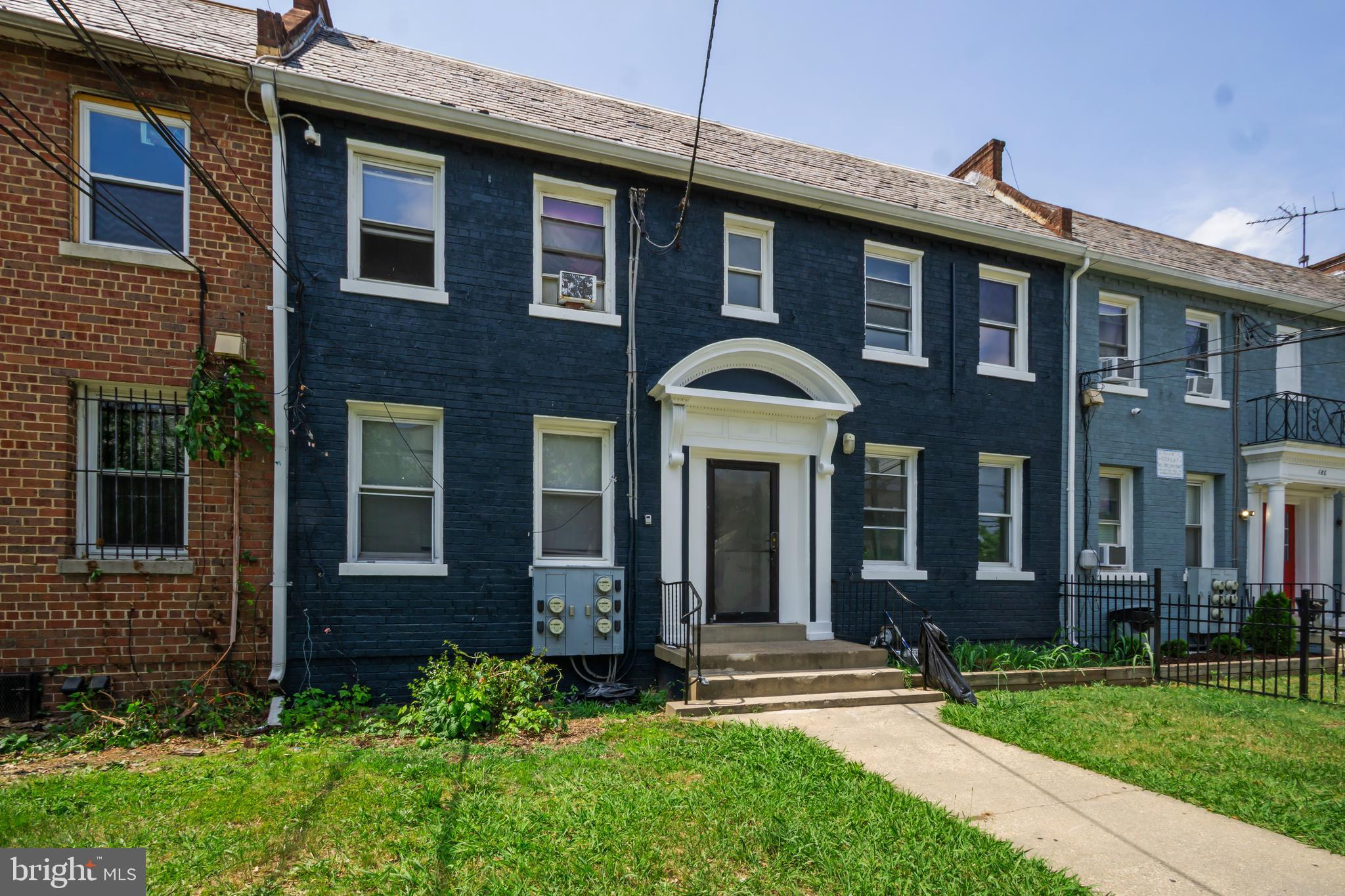 182 36th Street Northeast, Unit 2 Washington, DC 20019 - Photo 2 of 25