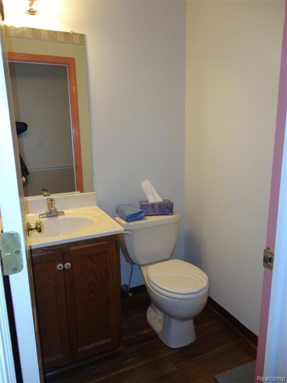 1960 North Fairview Lane Rochester, MI 48306 - Photo 23 of 23 DSC00068.JPG