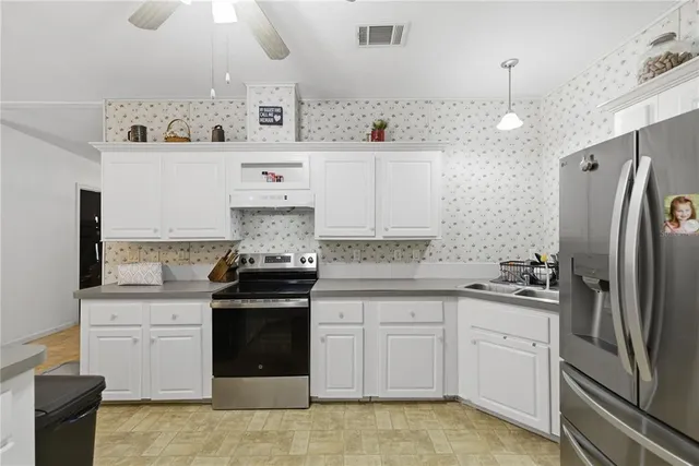 $240,000 | 10484 North Burgundy Point, Dunnellon, FL 34433