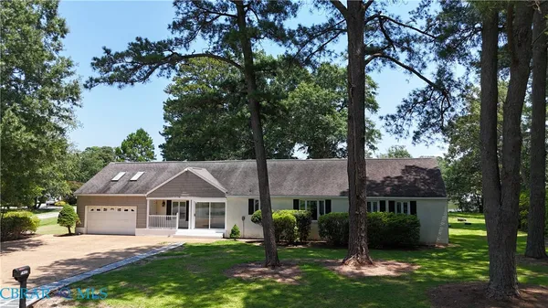 $899,000 | 1923 Pine Lane, Hayes, VA 23072