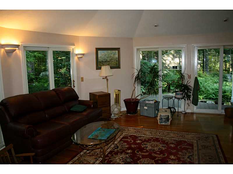 2075 Division Road East Greenwich, RI 02818 - Photo 10 of 18 Living Room.