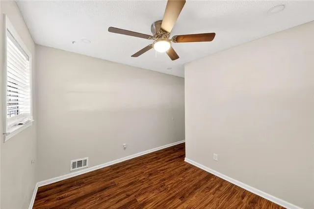 $130,000 | 6354 Shannon Parkway, Unit 20E, Union City, GA 30291