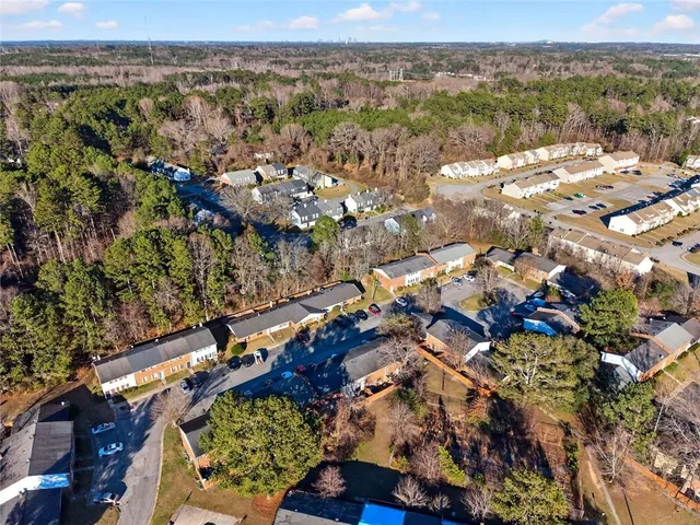 $130,000 | 6354 Shannon Parkway, Unit 20E, Union City, GA 30291