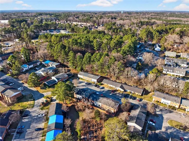 $130,000 | 6354 Shannon Parkway, Unit 20E, Union City, GA 30291