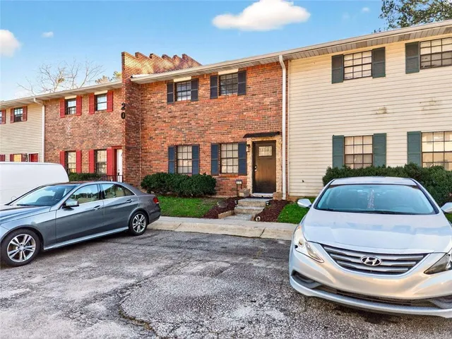 $130,000 | 6354 Shannon Parkway, Unit 20E, Union City, GA 30291