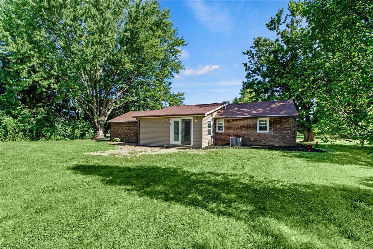 3165 Tamarack Avenue Springfield, OH 45502 - Photo 29 of 46 29-IMG_5213