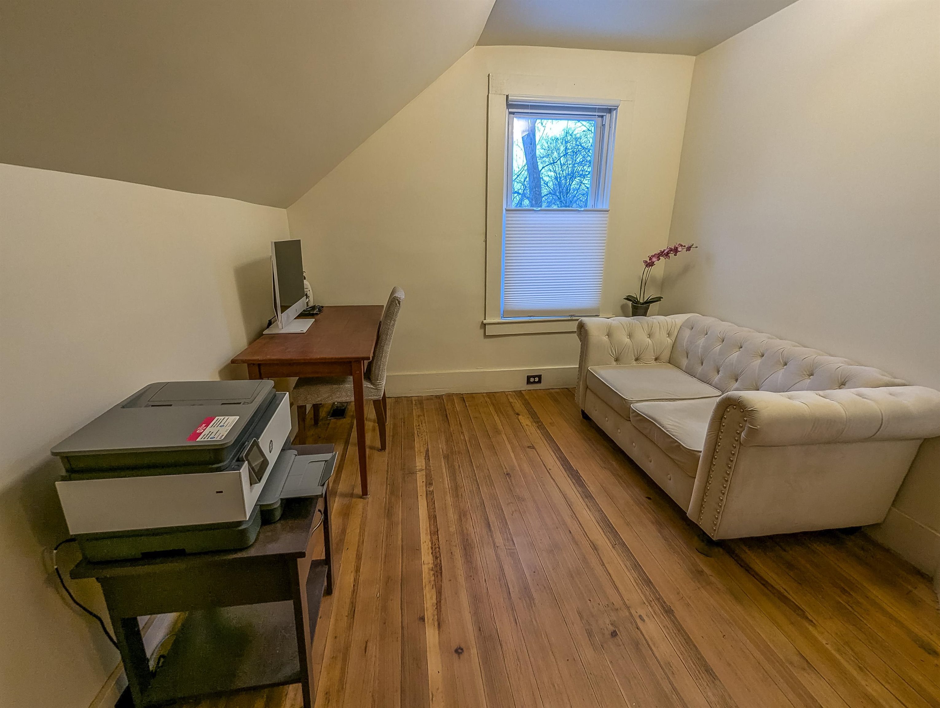 98 Carroll Street Keene, NH 03431 - Photo 7 of 22