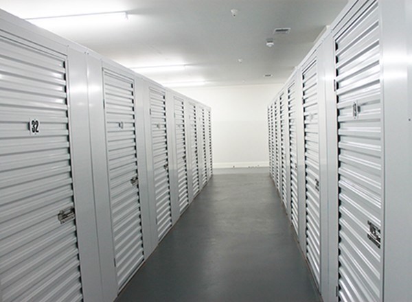 300 Canal Street, Unit 8506 Lawrence, MA 01840 - Photo 20 of 20 a view of hallway with stairs