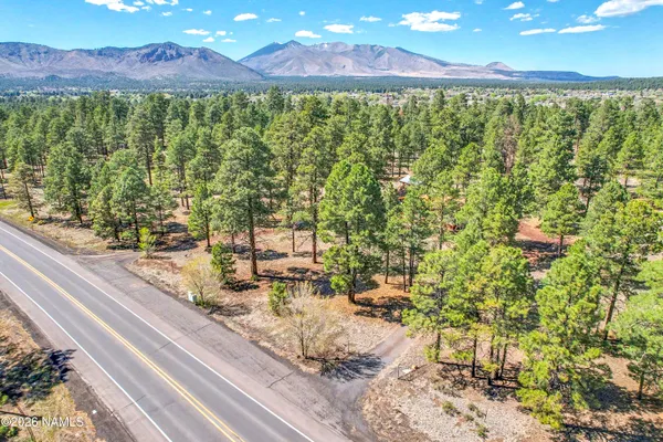 $665,000 | 6845 Townsend-Winona Road, Flagstaff, AZ 86004