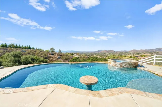 $1,549,000 | 40107 Calle Breve, Temecula, CA 92592