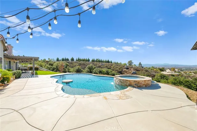 $1,549,000 | 40107 Calle Breve, Temecula, CA 92592