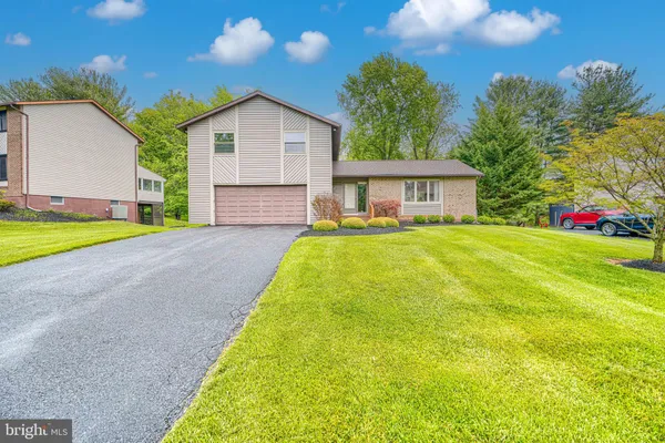 $565,000 | 12121 Velvet Hill Drive, Owings Mills, MD 21117