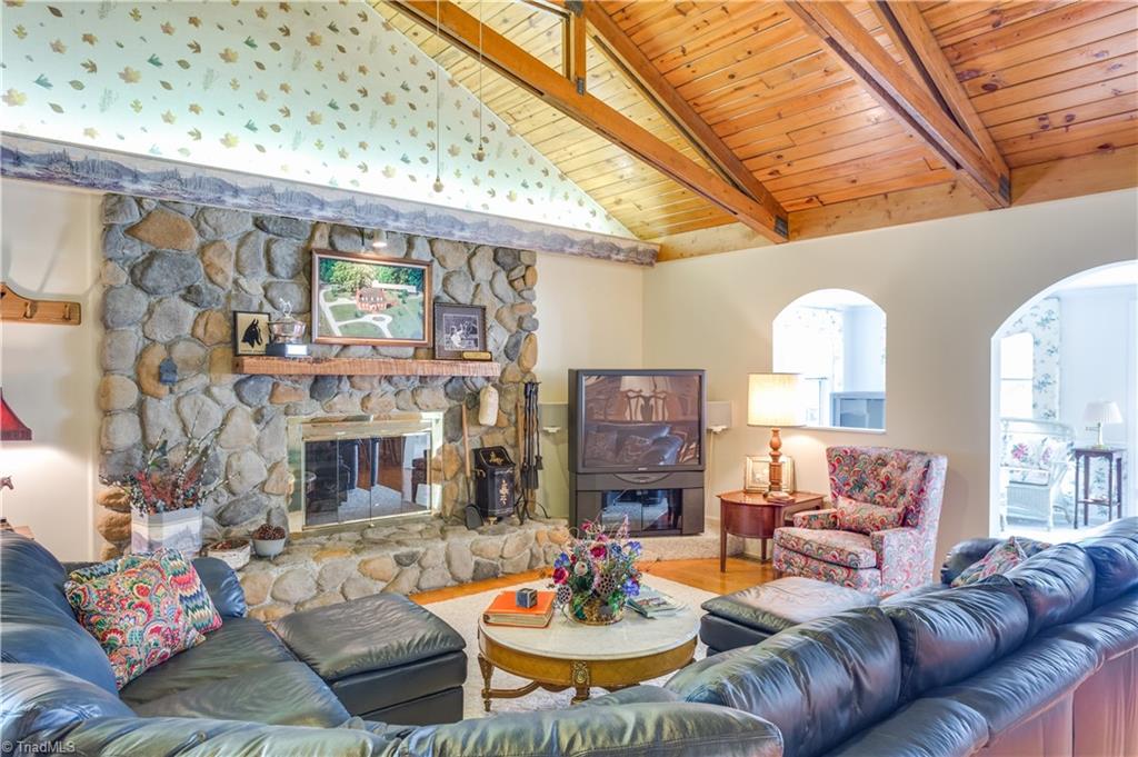 1089 Abbotts Creek Church Road High Point, NC 27265 - Photo 41 of 50 Gallery Image 41