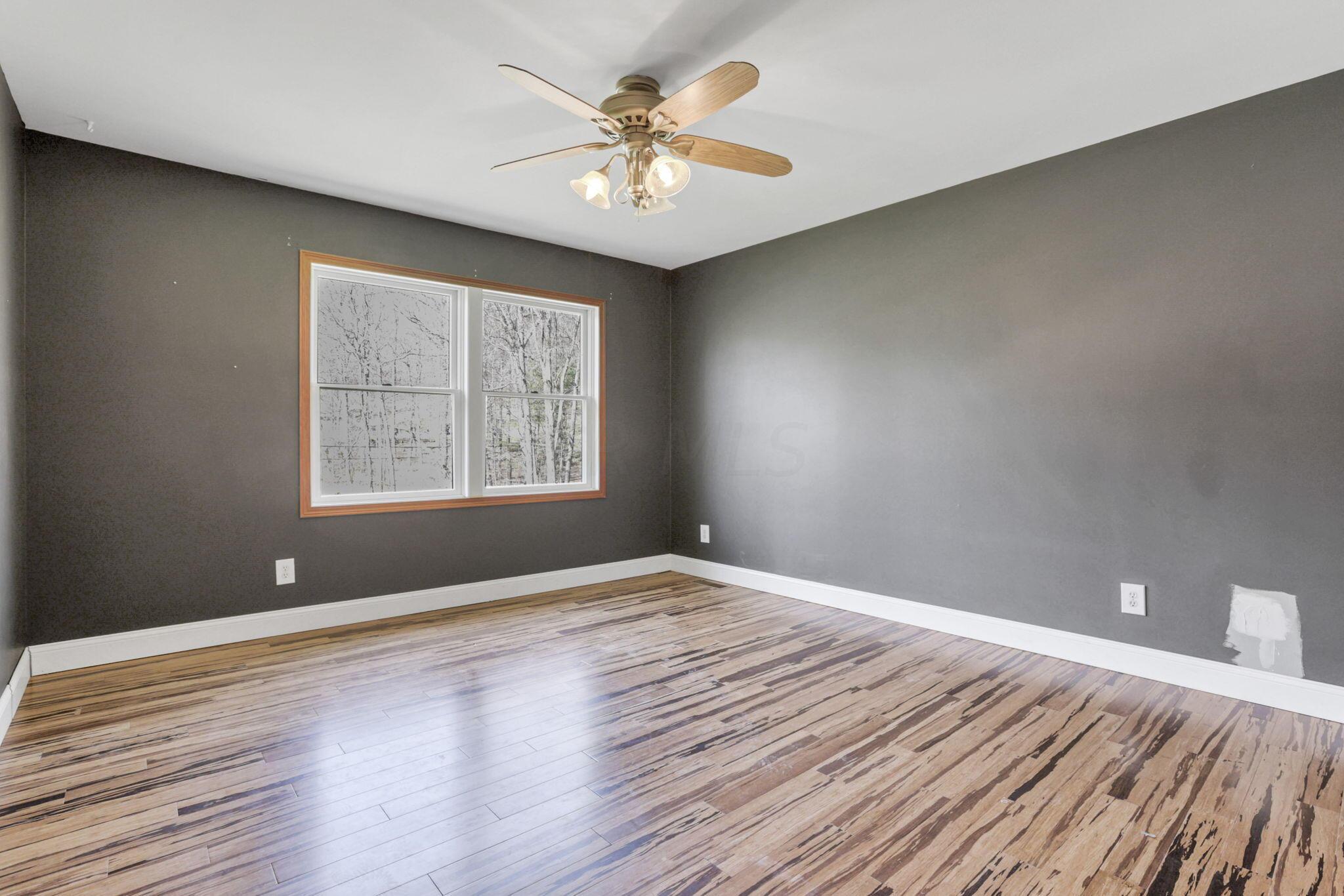 5137 Pleasant Chapel Road Southeast Newark, OH 43056 - Photo 25 of 77 Owner suite