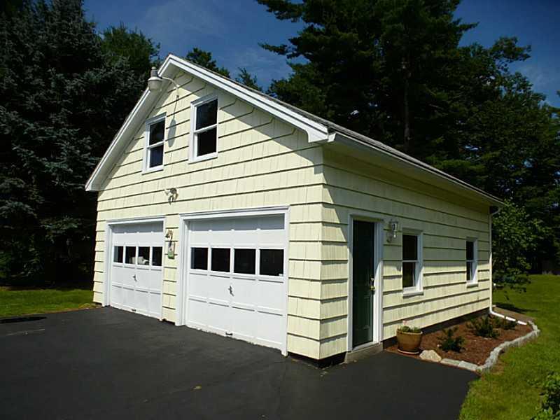 263 County Road Gorham, ME 04038 - Photo 34 of 34 Exterior Back.