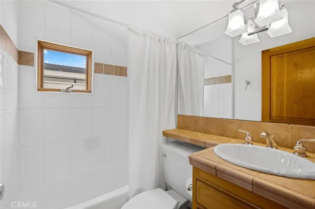 $5,950 | 502 Goldenrod Avenue, Corona del Mar, CA 92625