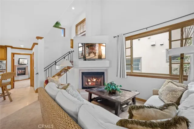 $5,950 | 502 Goldenrod Avenue, Corona del Mar, CA 92625