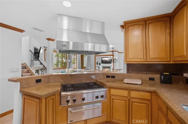 $6,700 | 502 Goldenrod Avenue, Corona del Mar, CA 92625