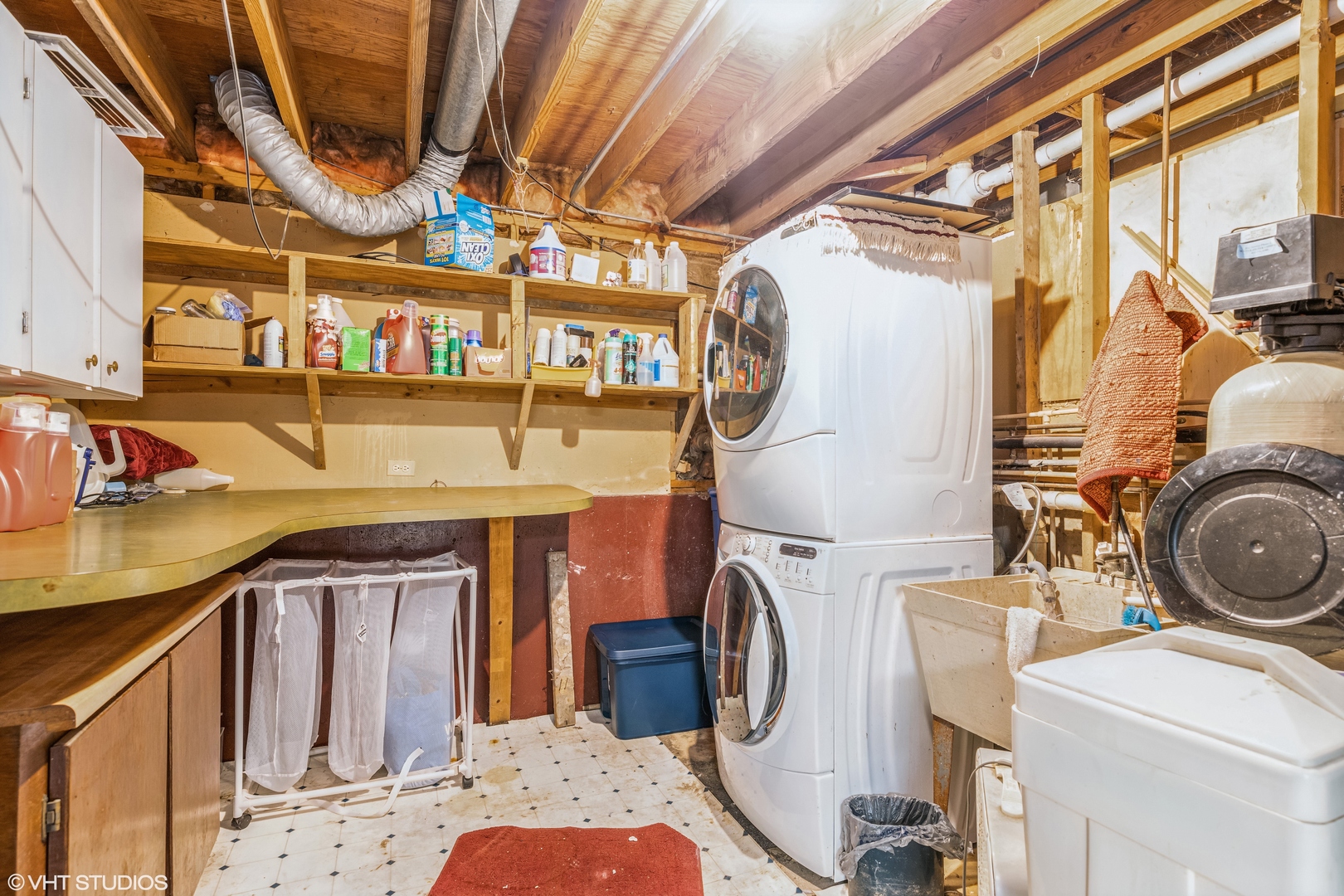 81 Tweed Road Fox Lake, IL 60020 - Photo 15 of 15 a utility room with sink dryer and washer
