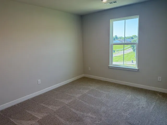 $2,000 | 1809 Goldsberry Drive, Columbia, TN 38401